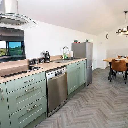 Sycamore - 2 Bedrooms - Sleeps 4 * Frizington