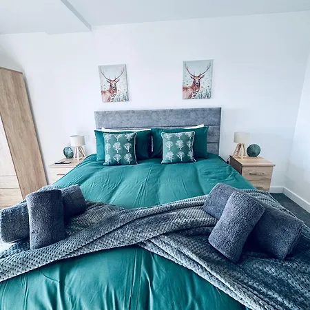 Semesterbostad Sycamore - 2 Bedrooms - Sleeps 4 *